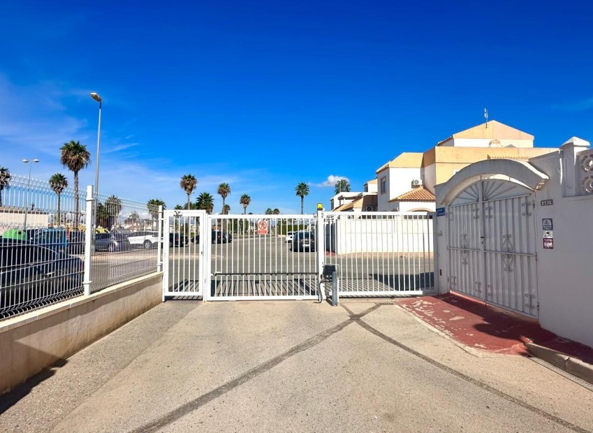 Resale - Bungalow - Torrevieja - Torretas