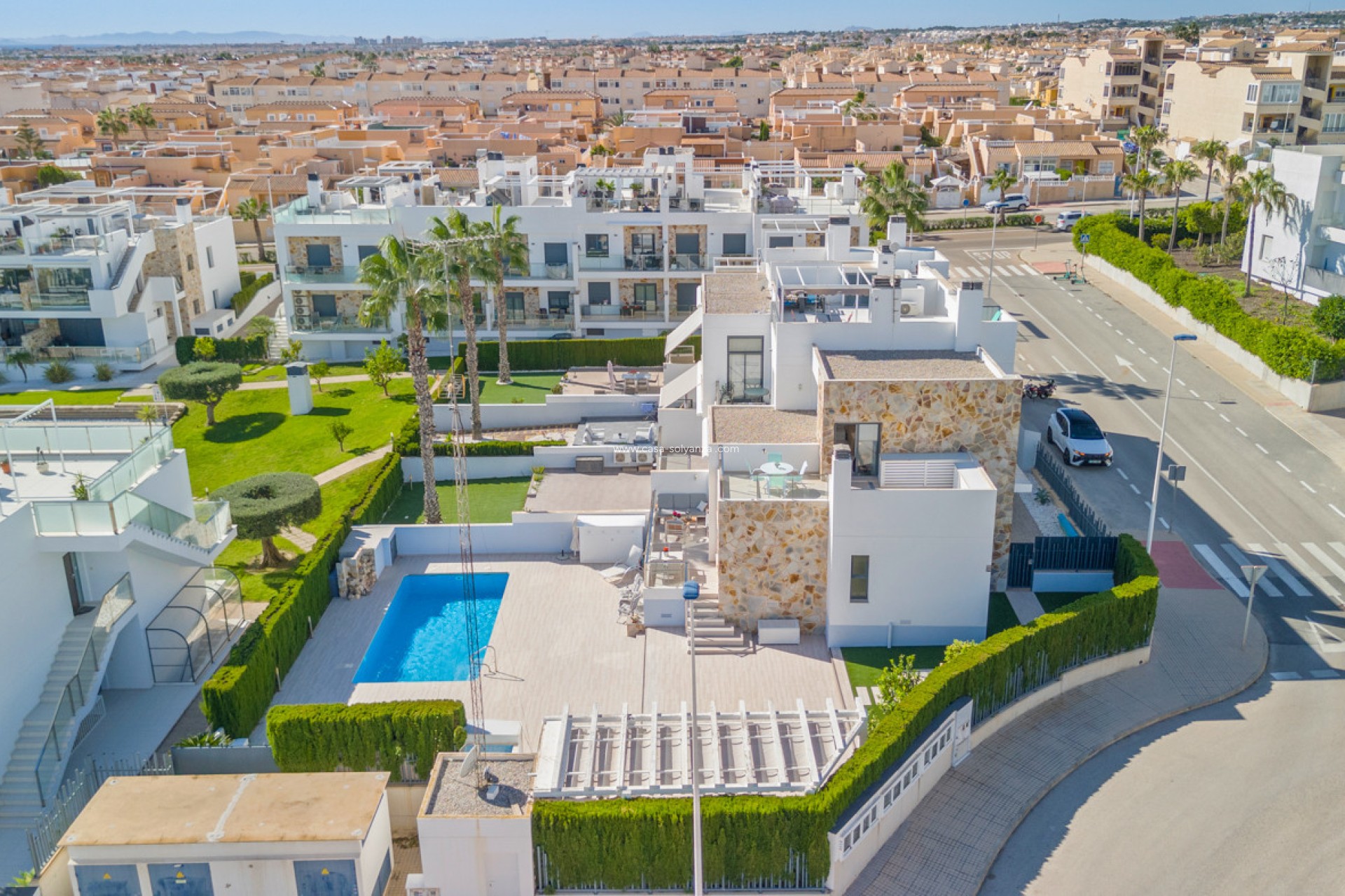 Resale - Bungalow - Torrevieja