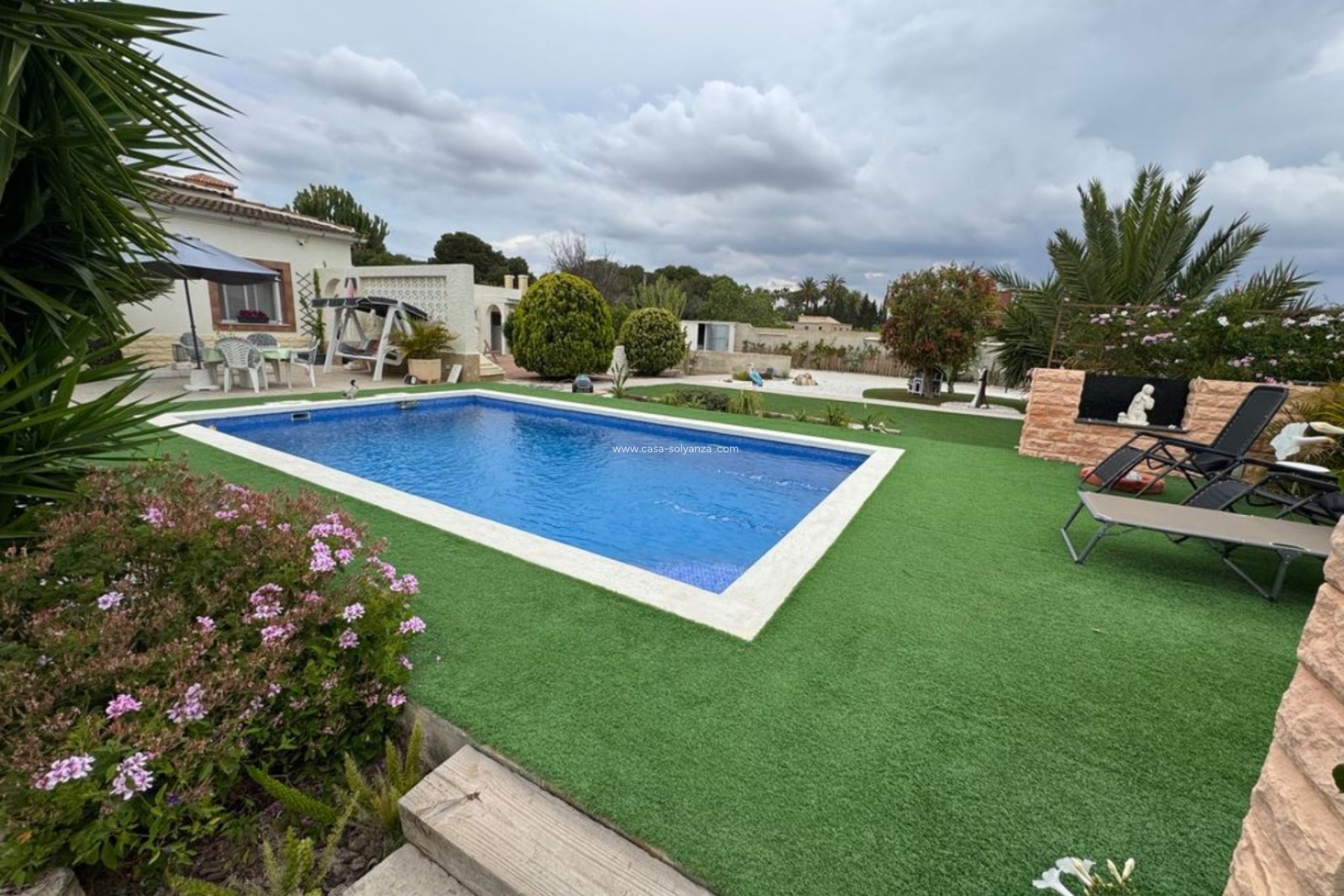 Resale - Chalet / Villa - La Marina