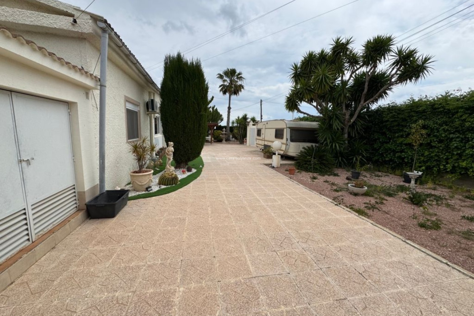 Resale - Chalet / Villa - La Marina