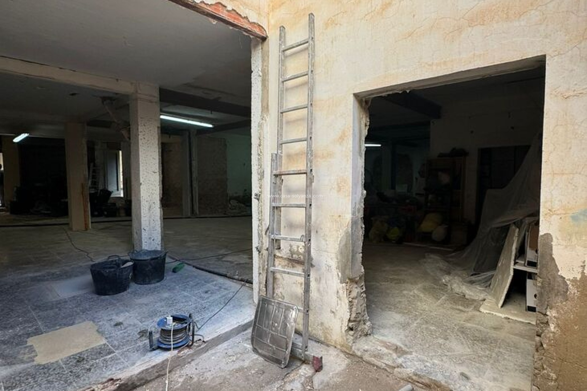 Resale - Commercial - Alicante - Campoamor