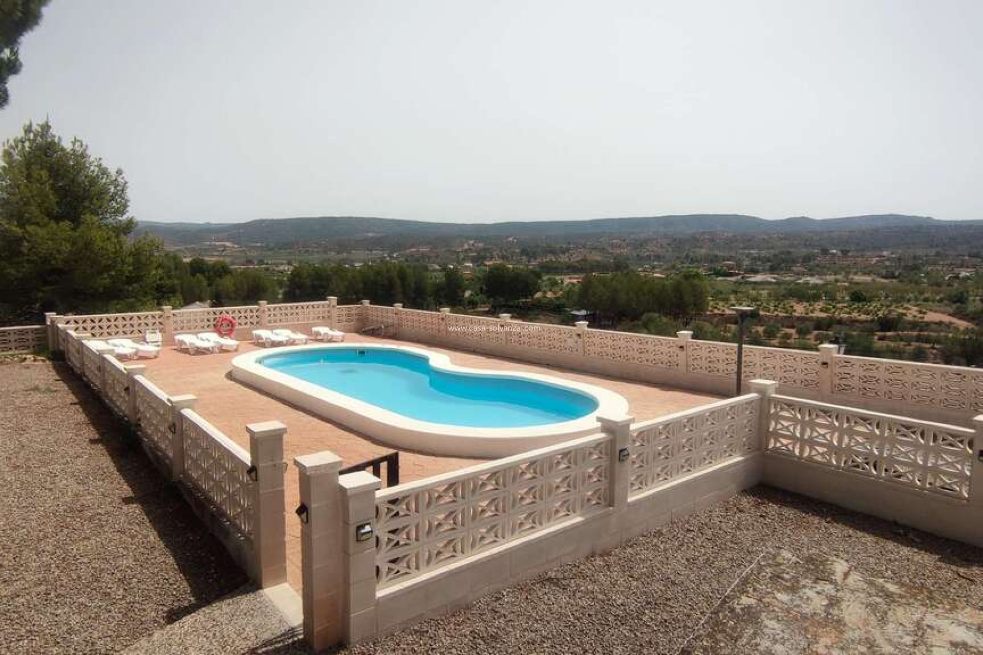 Resale - Commercial - Ayora