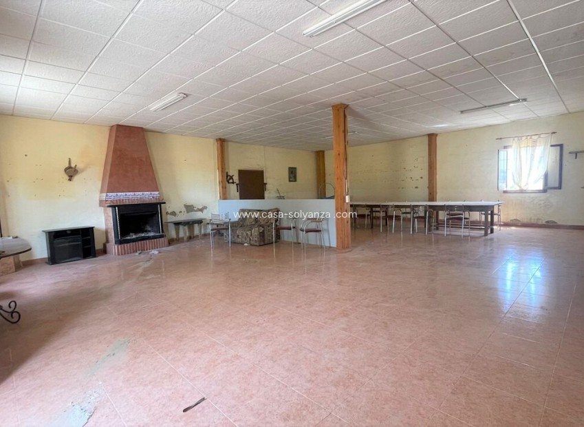 Resale - Commercial - Balsicas - Inland