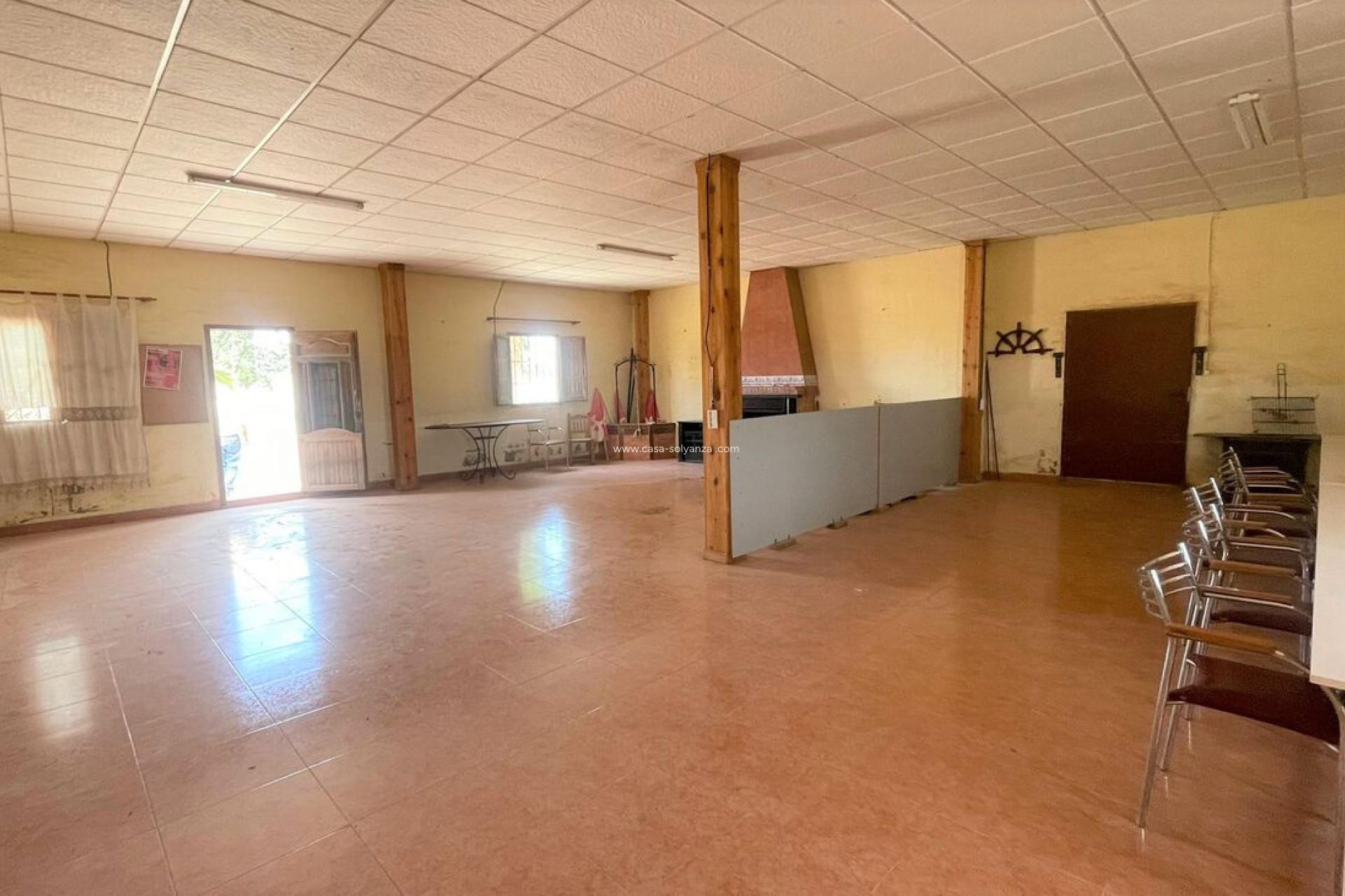 Resale - Commercial - Balsicas - Inland