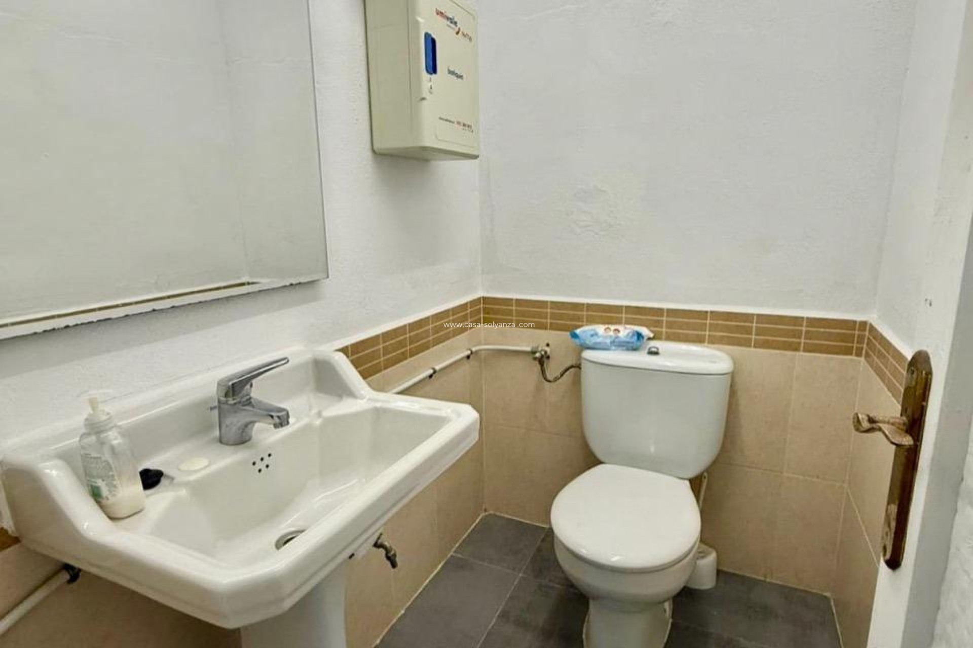 Resale - Commercial - Benidorm - Poniente