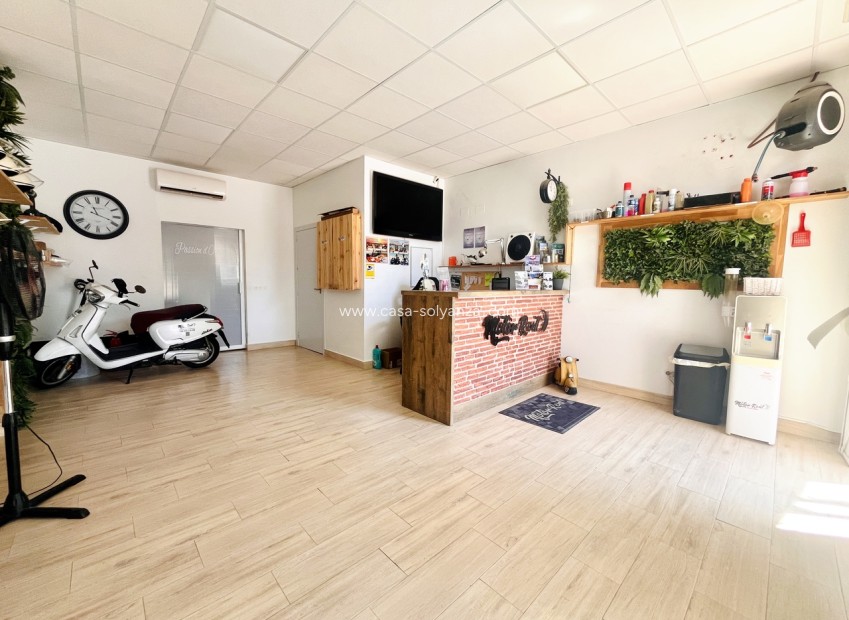 Resale - Commercial - Cabo Roig - Costa Blanca