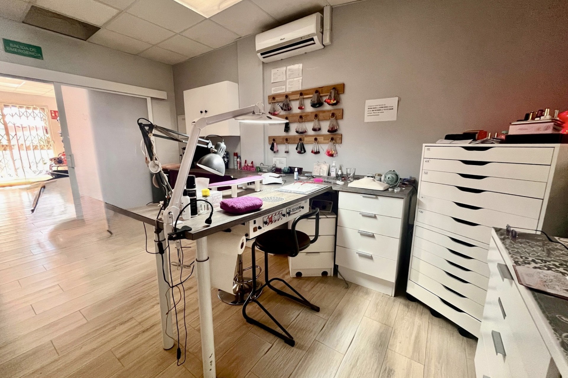 Resale - Commercial - Cabo Roig - Costa Blanca