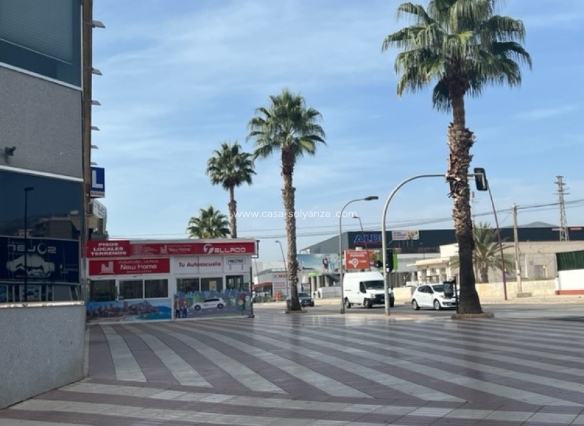 Resale - Commercial - Finestrat - Costa Blanca