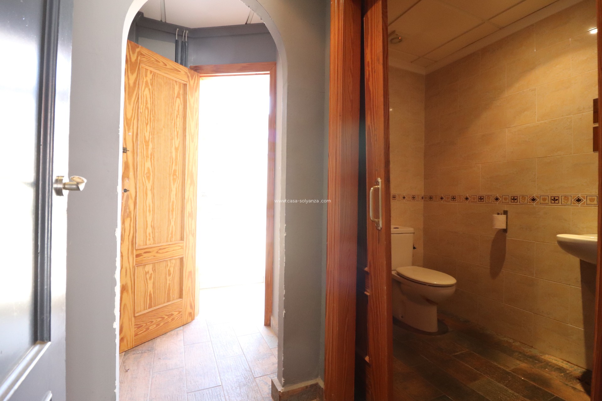 Resale - Commercial (Freehold) - Algorfa - La Finca Golf Resort