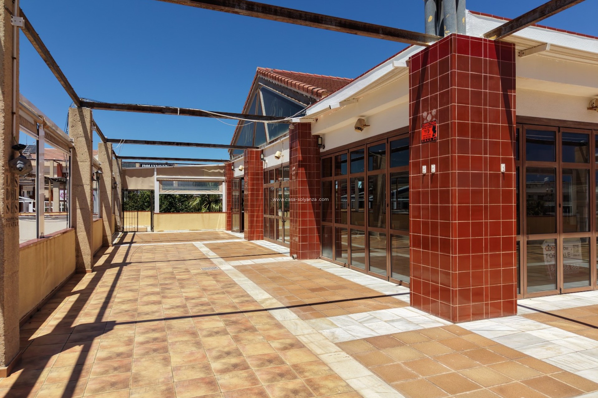 Resale - Commercial (Freehold) - Orihuela Costa - Los Dolses