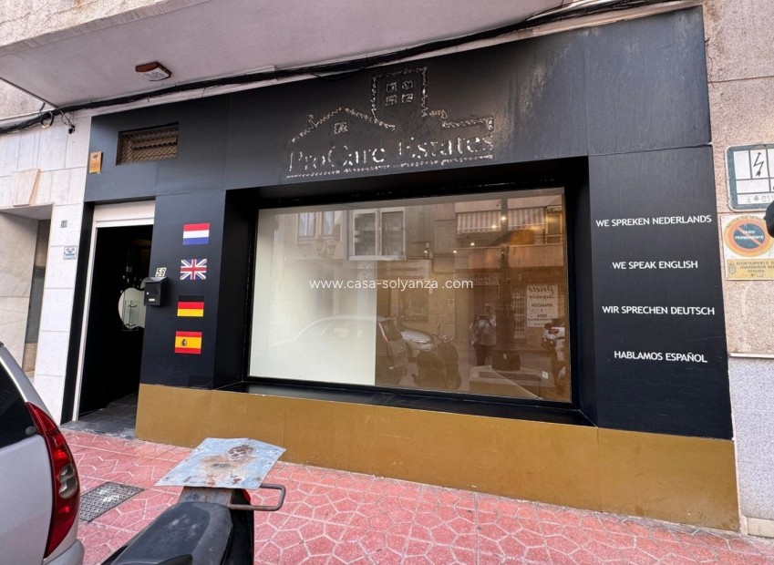 Resale - Commercial - Guardamar del Segura - Centro