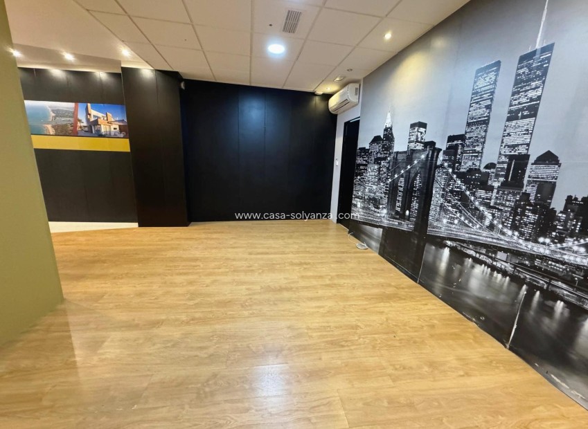 Resale - Commercial - Guardamar del Segura - Costa Blanca