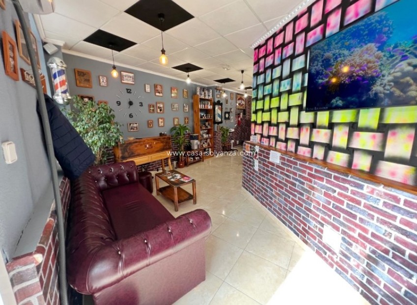 Resale - Commercial - Guardamar del Segura - Costa Blanca