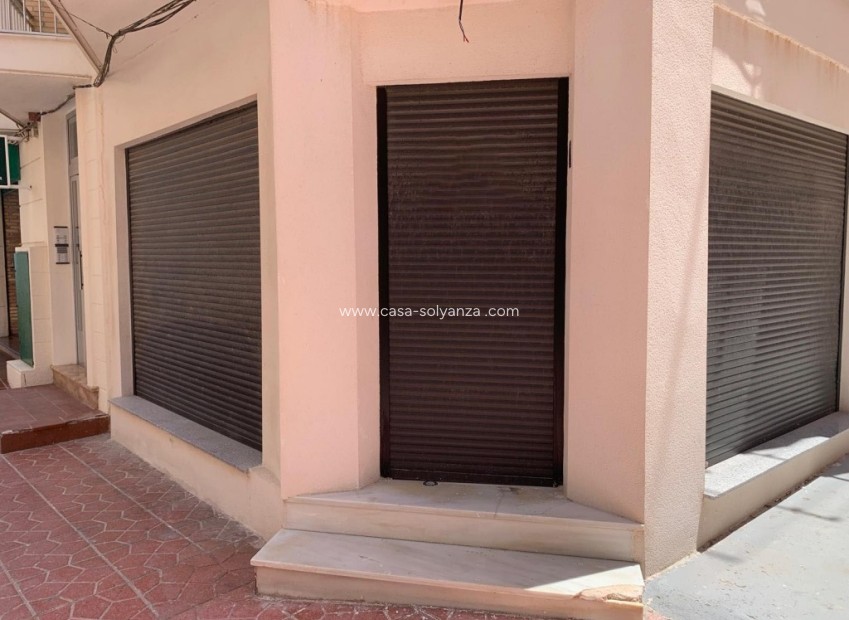Resale - Commercial - Guardamar del Segura - Costa Blanca