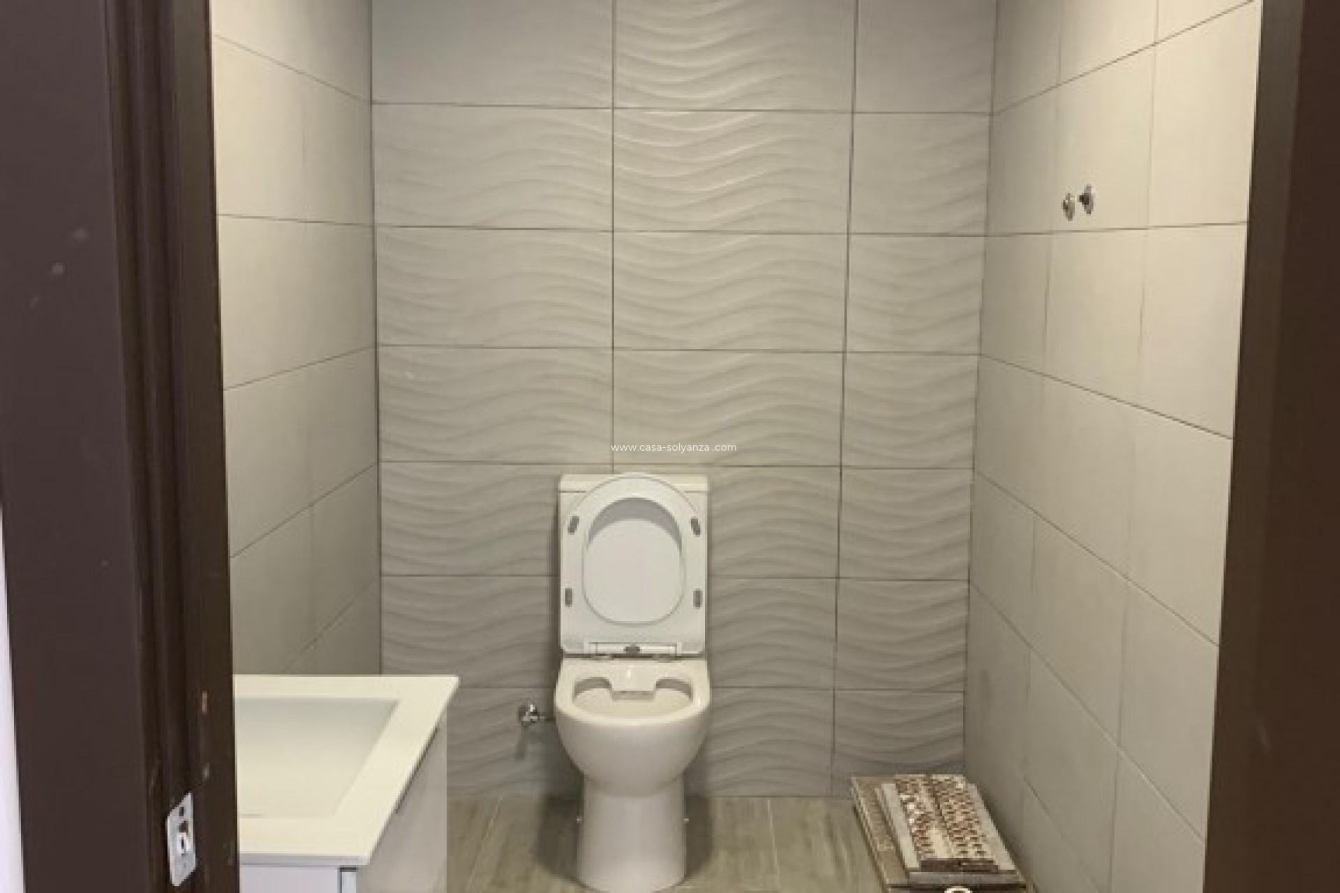 Resale - Commercial - Guardamar del Segura - Costa Blanca