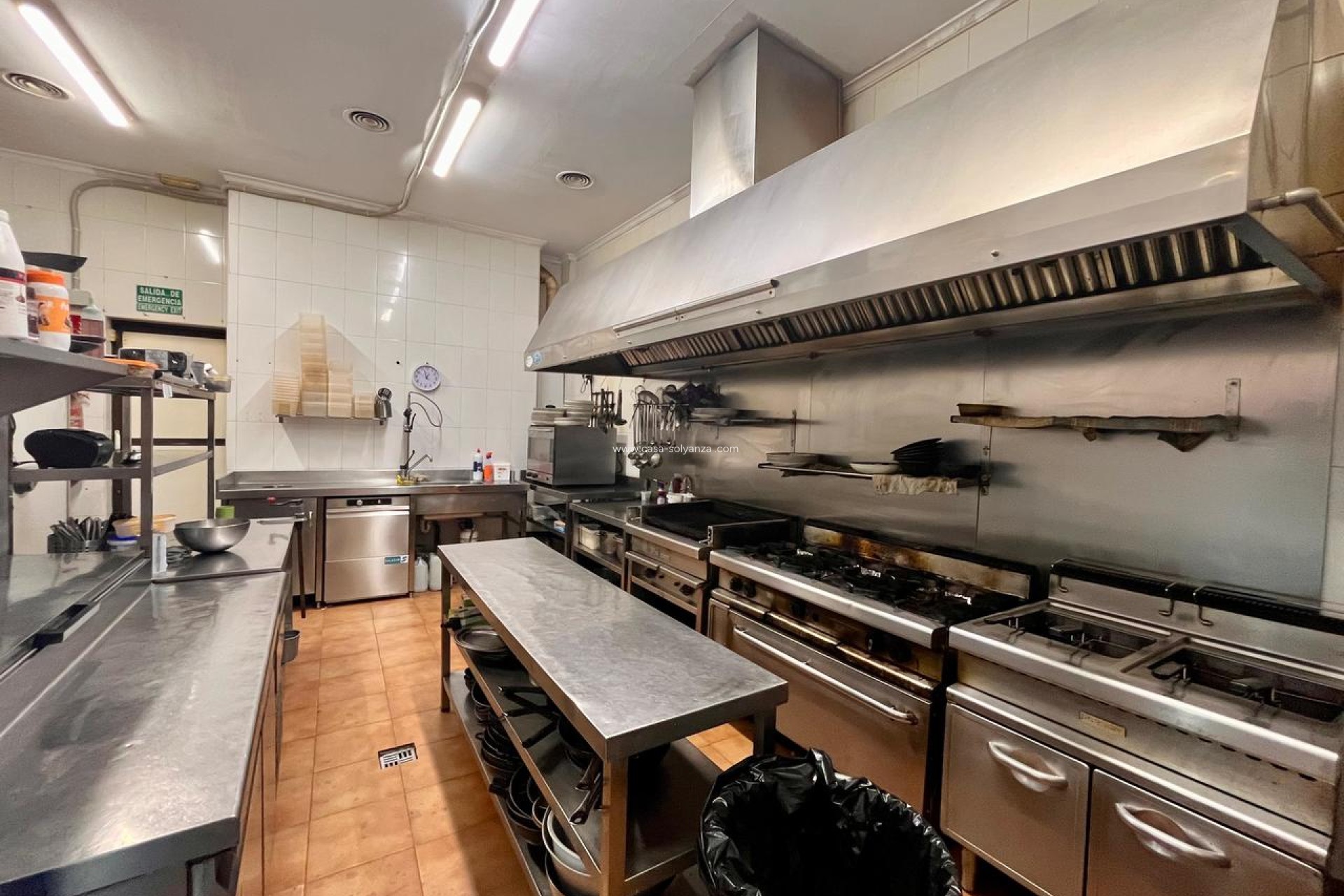 Resale - Commercial - Guardamar del Segura - Costa Blanca