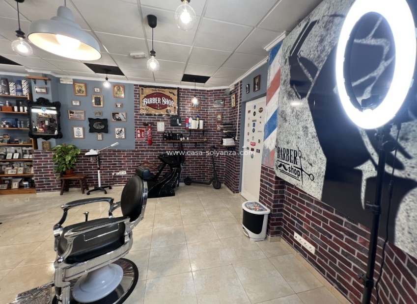 Resale - Commercial - Guardamar del Segura - Costa Blanca