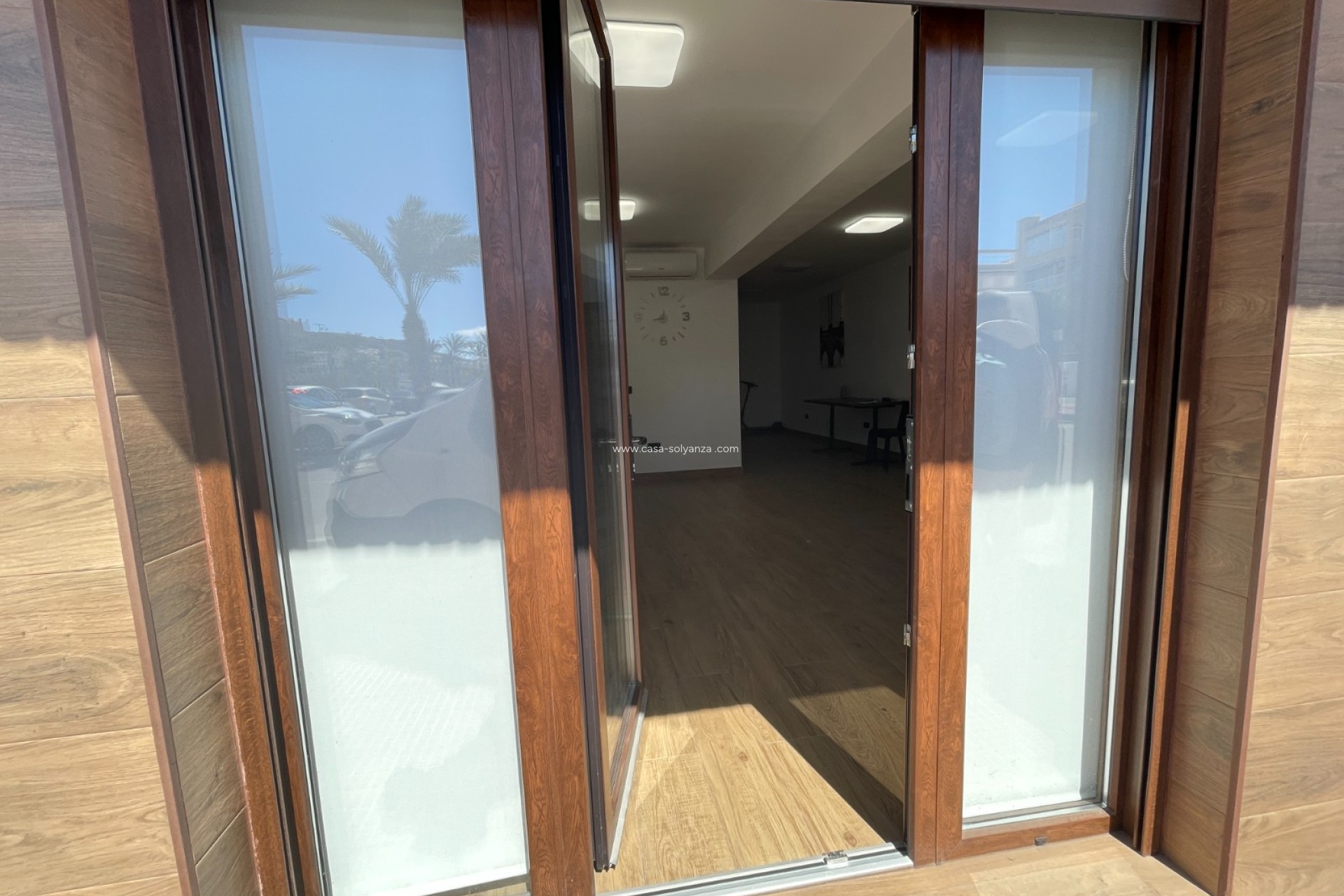 Resale - Commercial - Guardamar del Segura - Costa Blanca