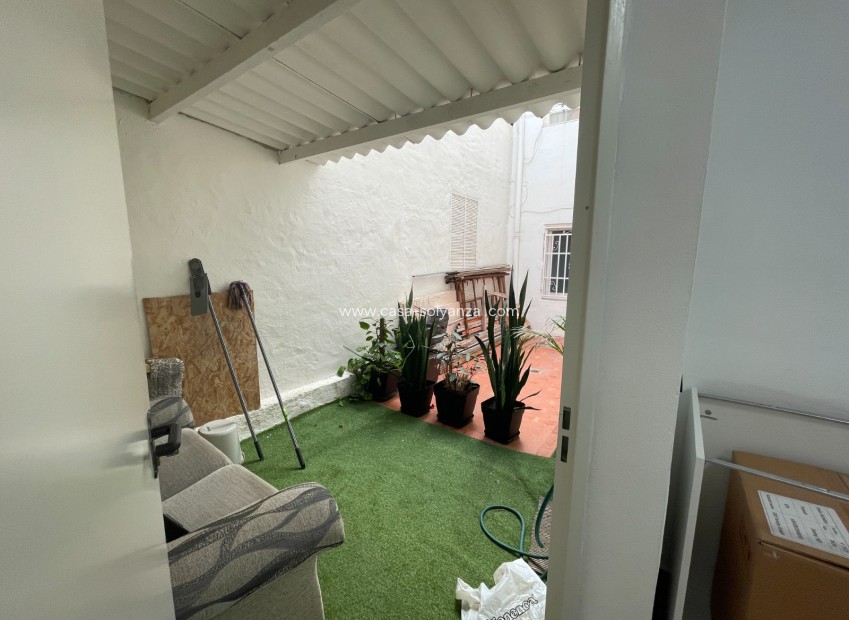 Resale - Commercial - Guardamar del Segura - Costa Blanca