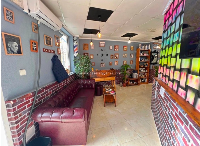 Resale - Commercial - Guardamar del Segura - Guardamar