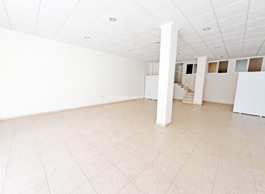Resale - Commercial - Guardamar del Segura - Pueblo