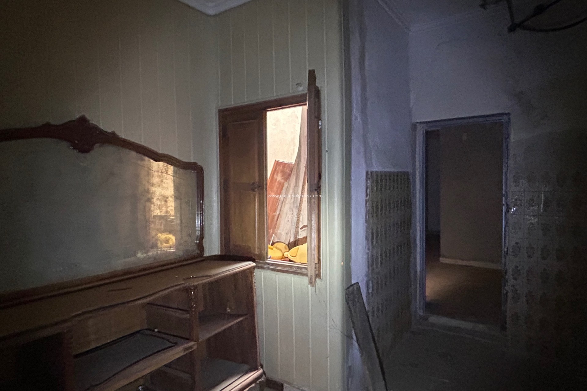 Resale - Commercial - Jacarilla - Inland