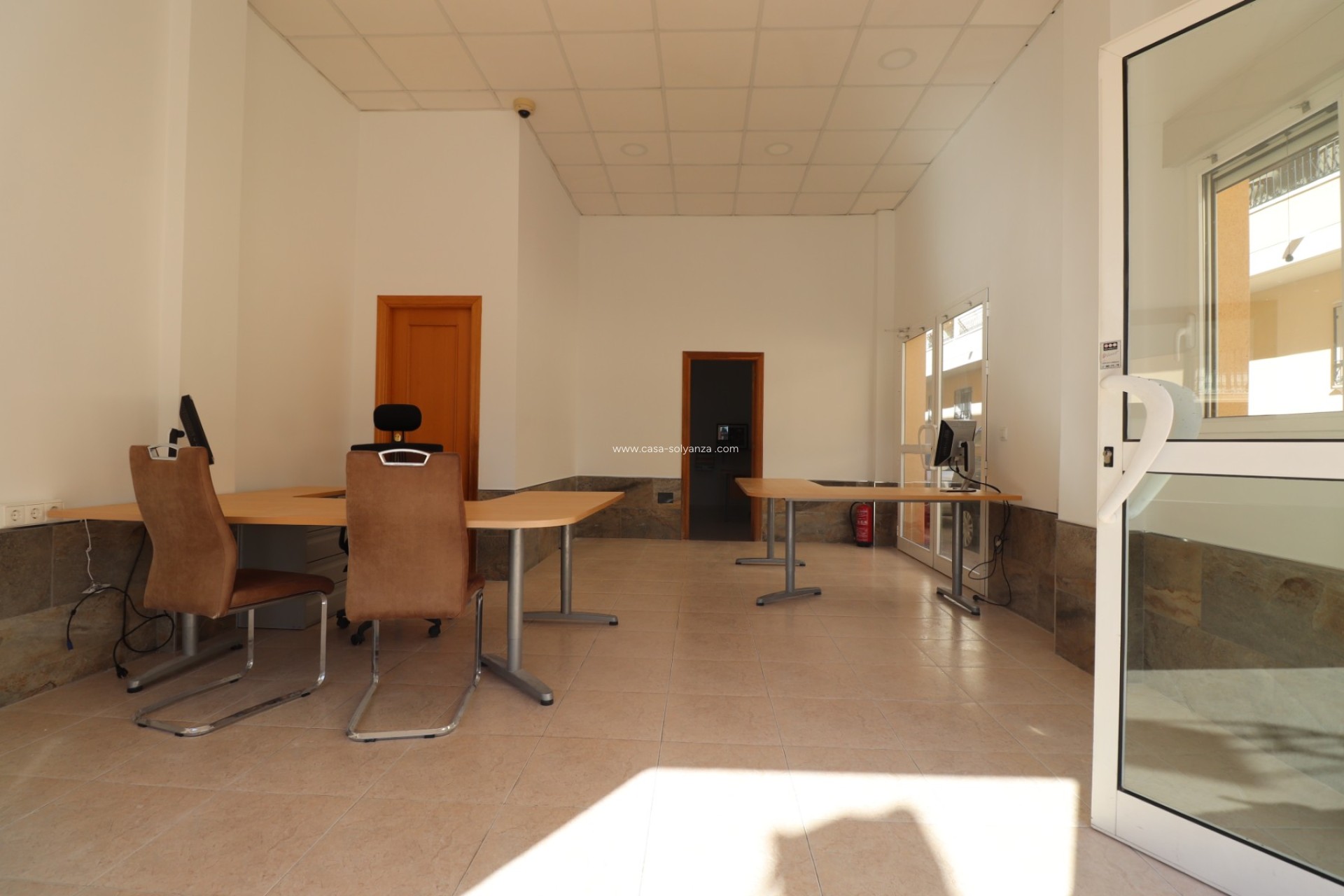 Resale - Commercial - Jacarilla
