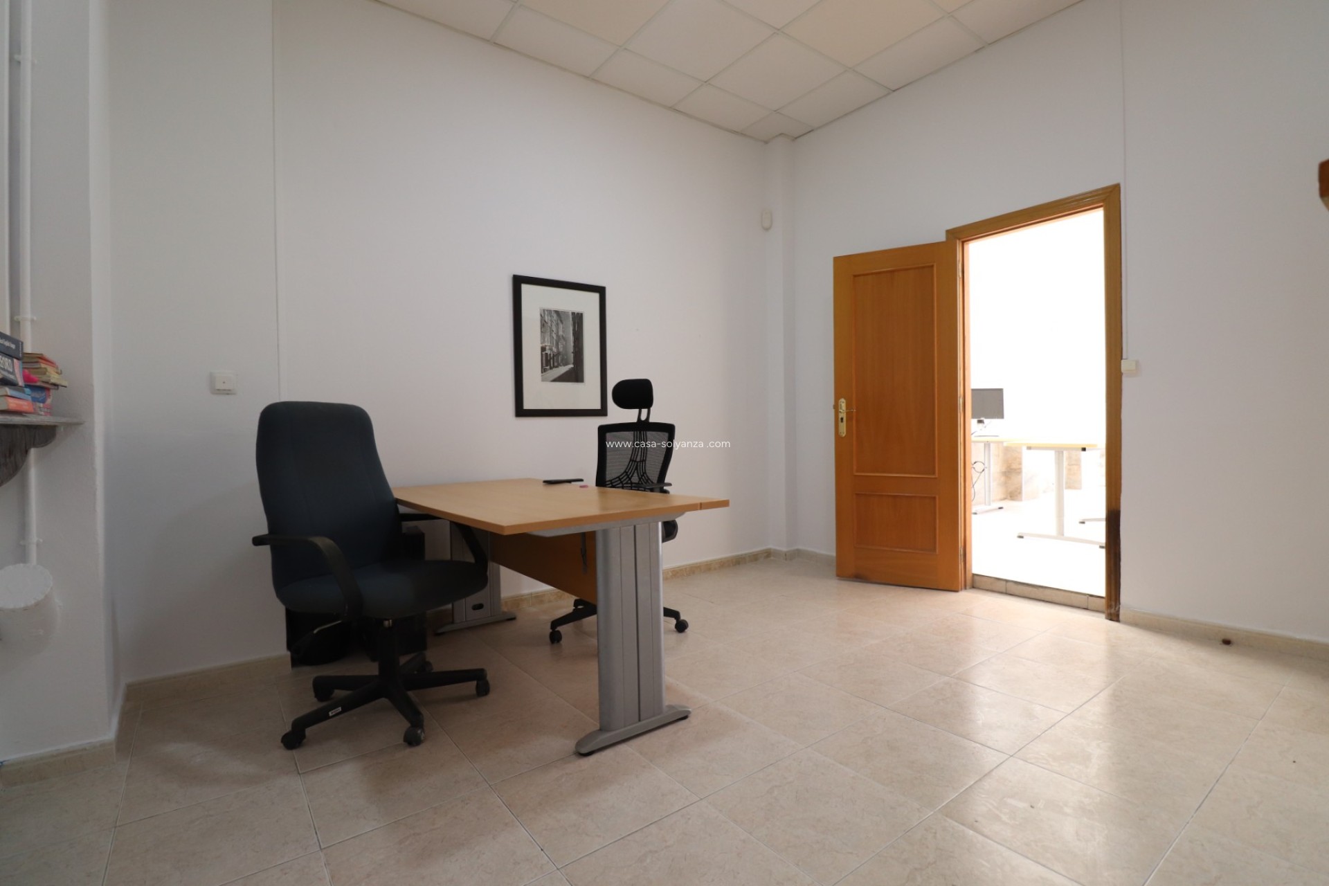 Resale - Commercial - Jacarilla