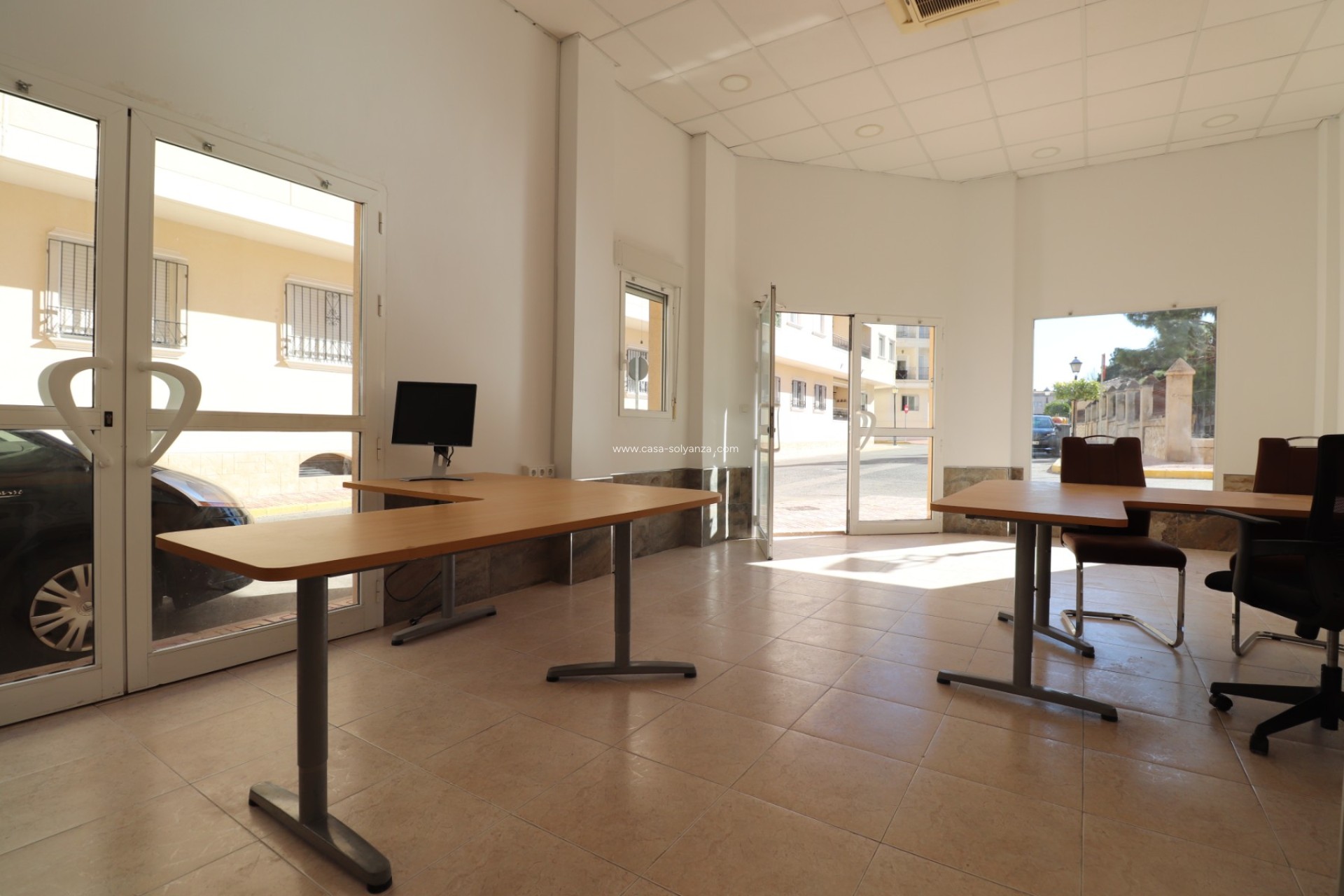 Resale - Commercial - Jacarilla