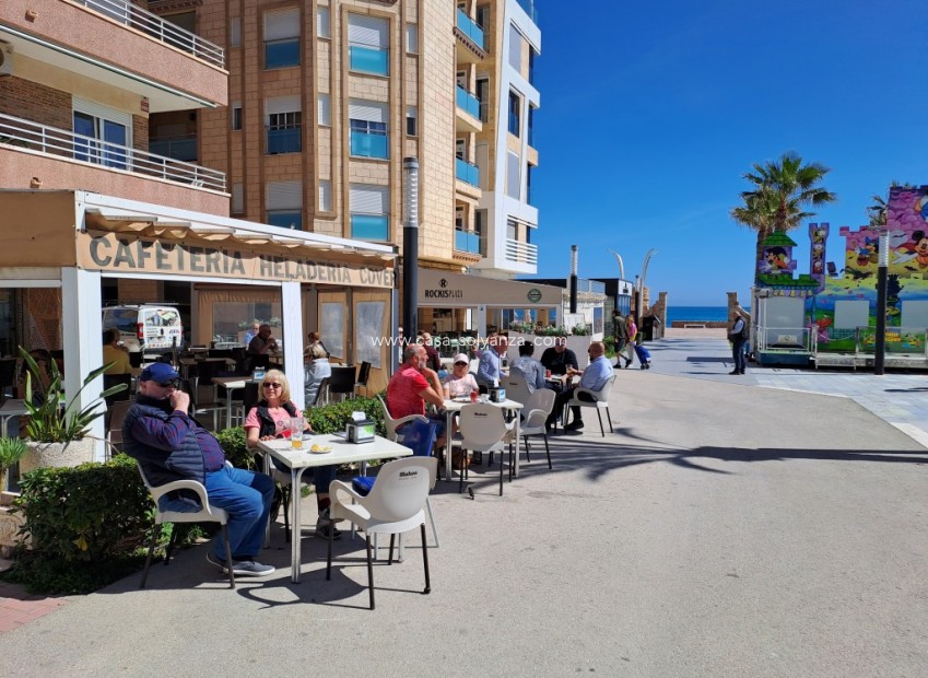 Resale - Commercial - La Mata - Costa Blanca