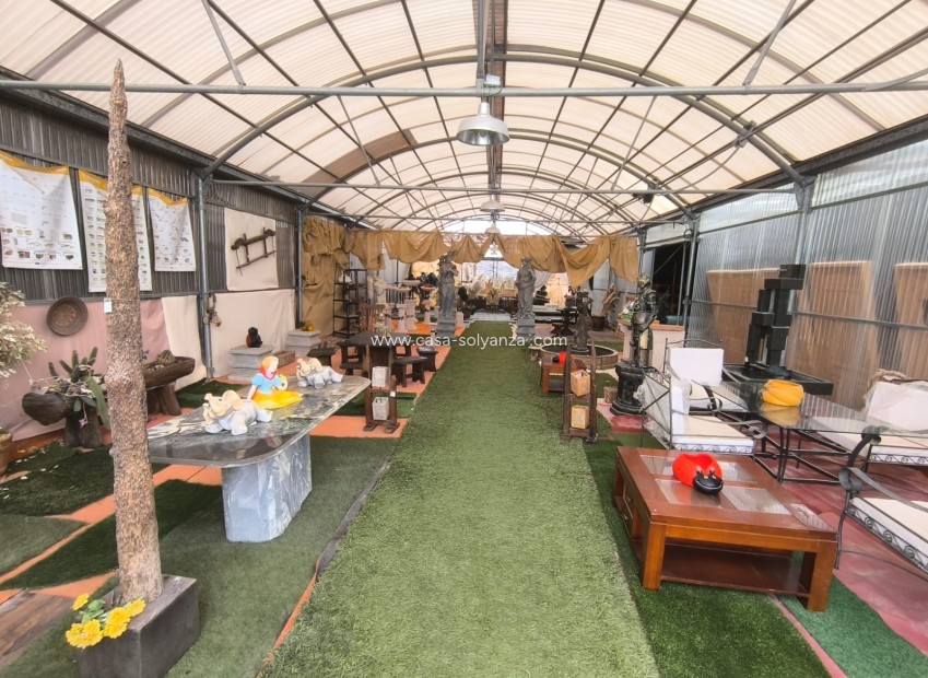 Resale - Commercial - La Romana - Inland