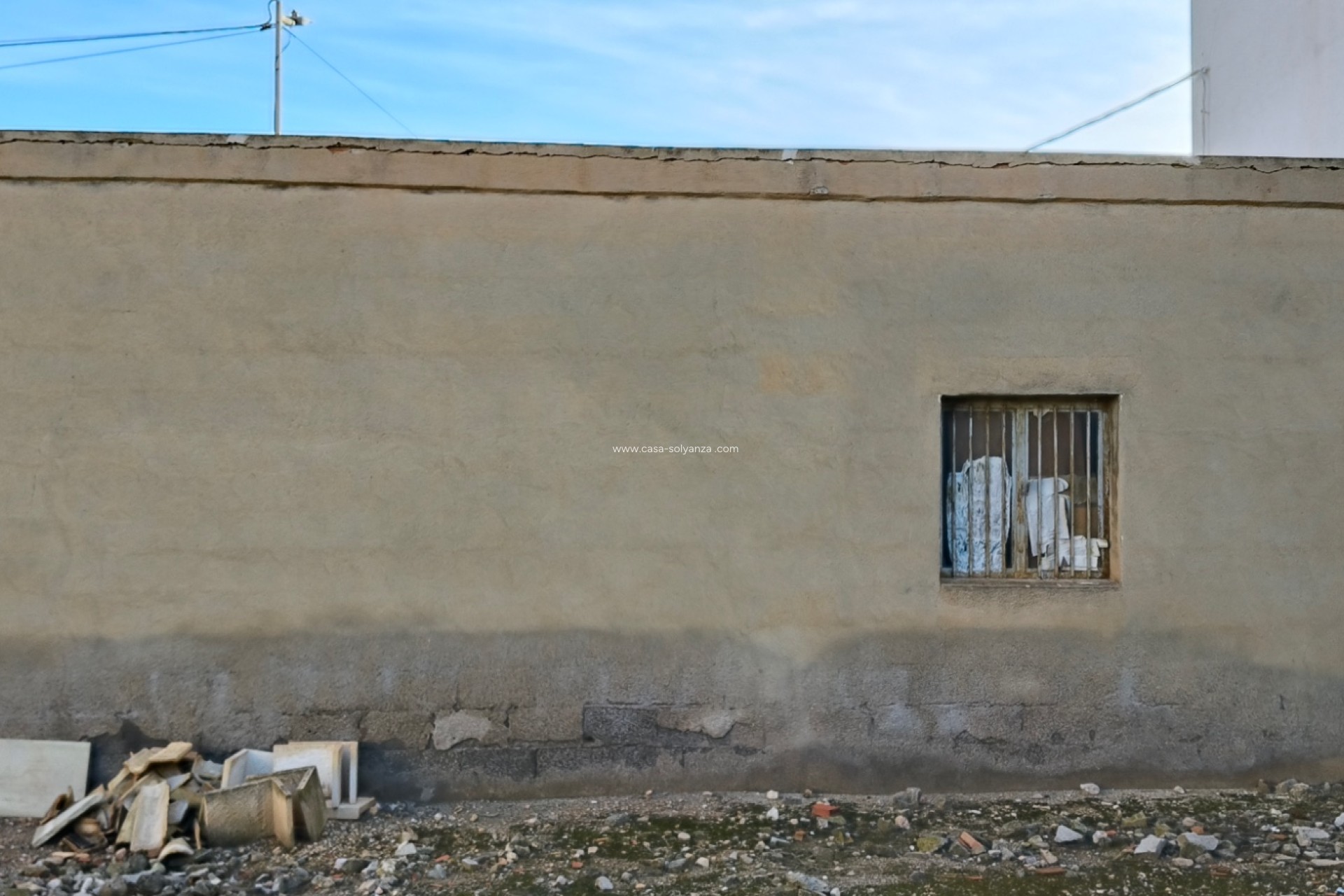 Resale - Commercial - La Romana - Inland