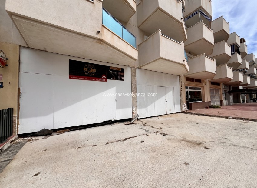 Resale - Commercial - La Zenia - Costa Blanca