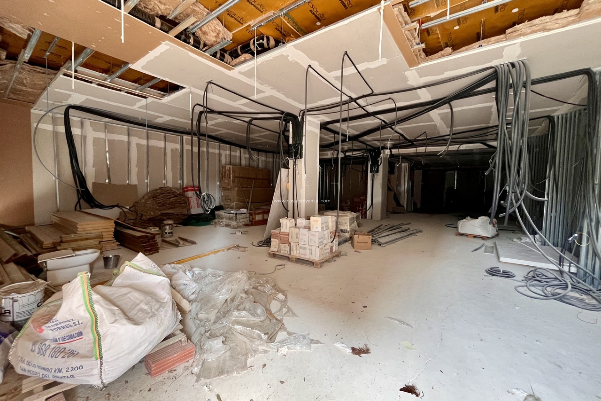 Resale - Commercial - La Zenia - Costa Blanca