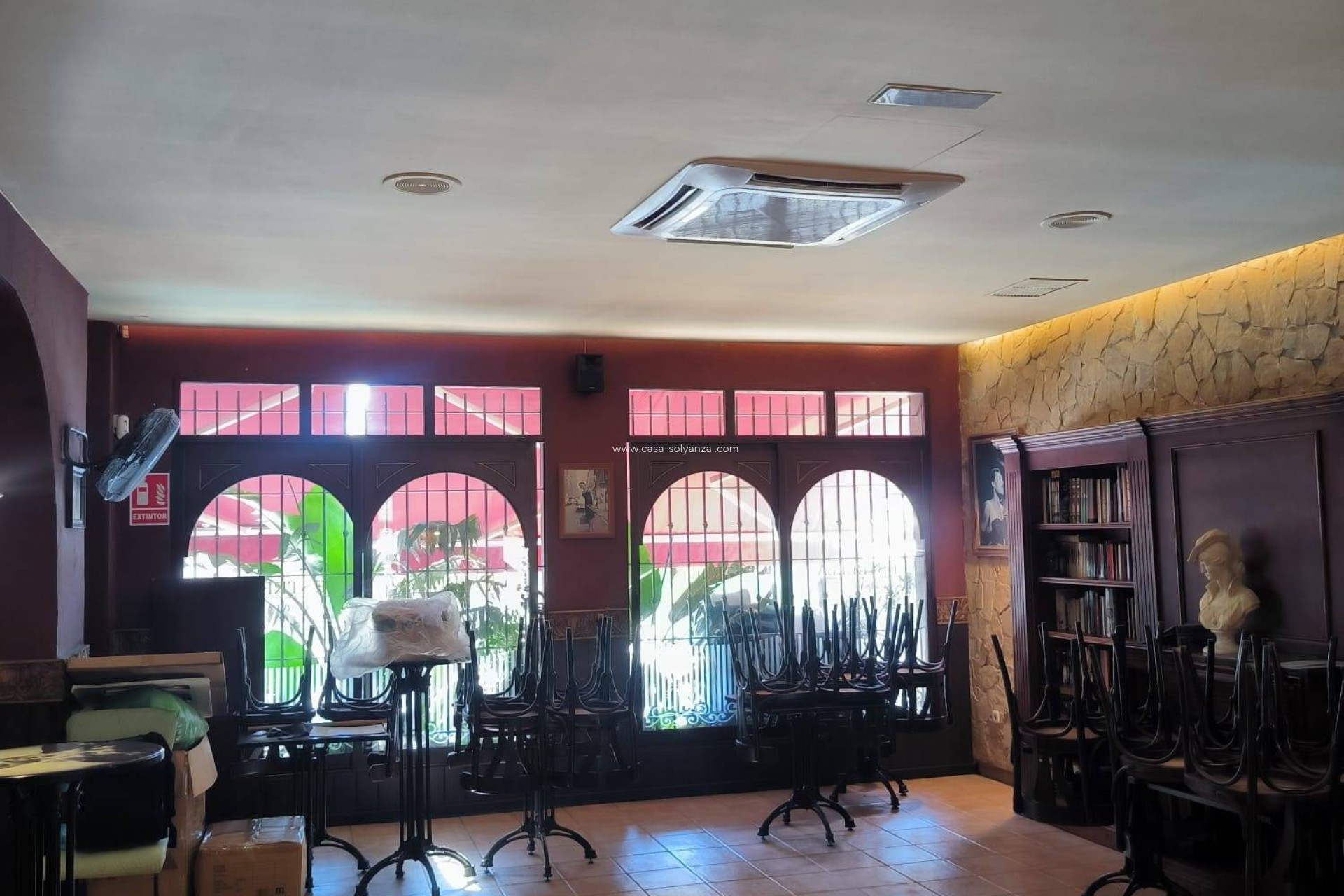 Resale - Commercial - Lo Pagan - Villananitos
