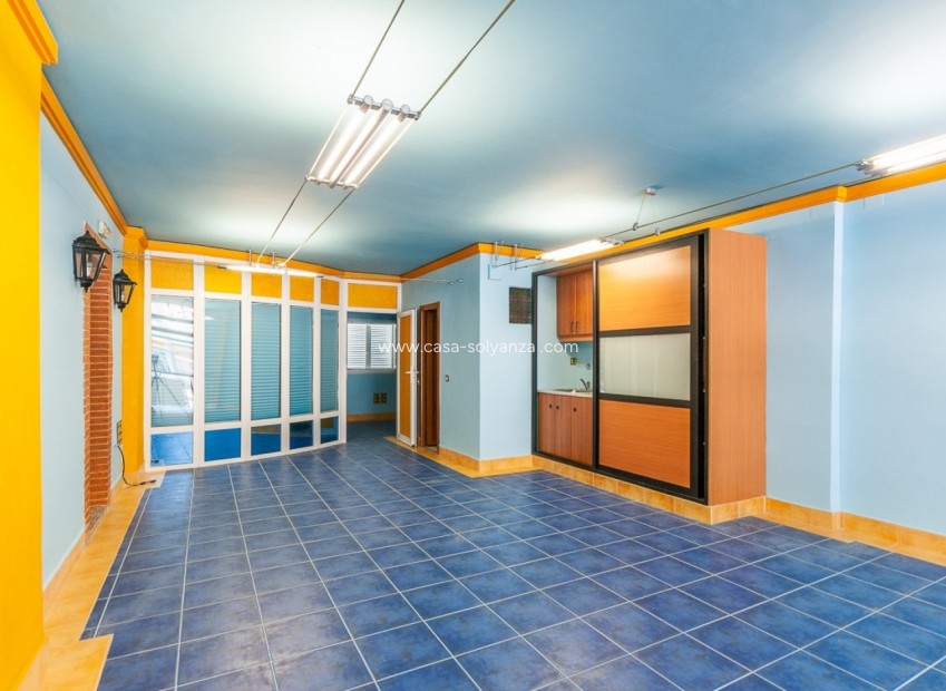 Resale - Commercial - Orihuela Costa - La Regia