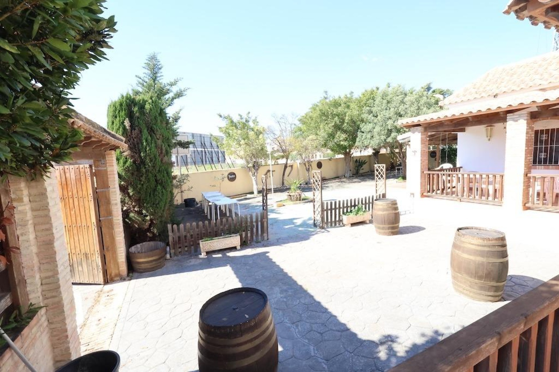 Resale - Commercial - Orihuela Costa - La Zenia