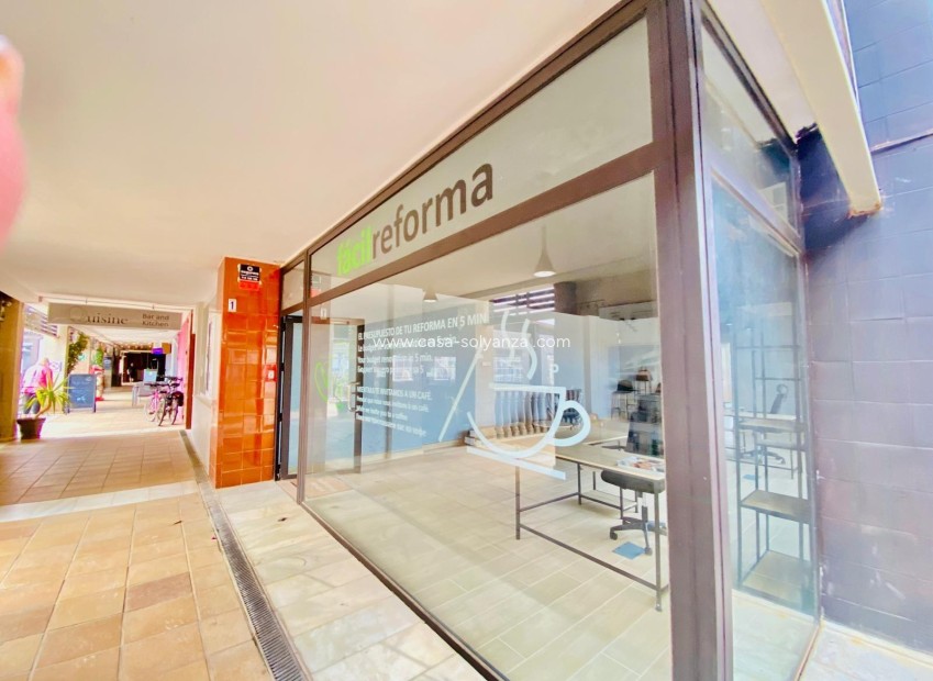 Resale - Commercial - Orihuela Costa - Villamartín