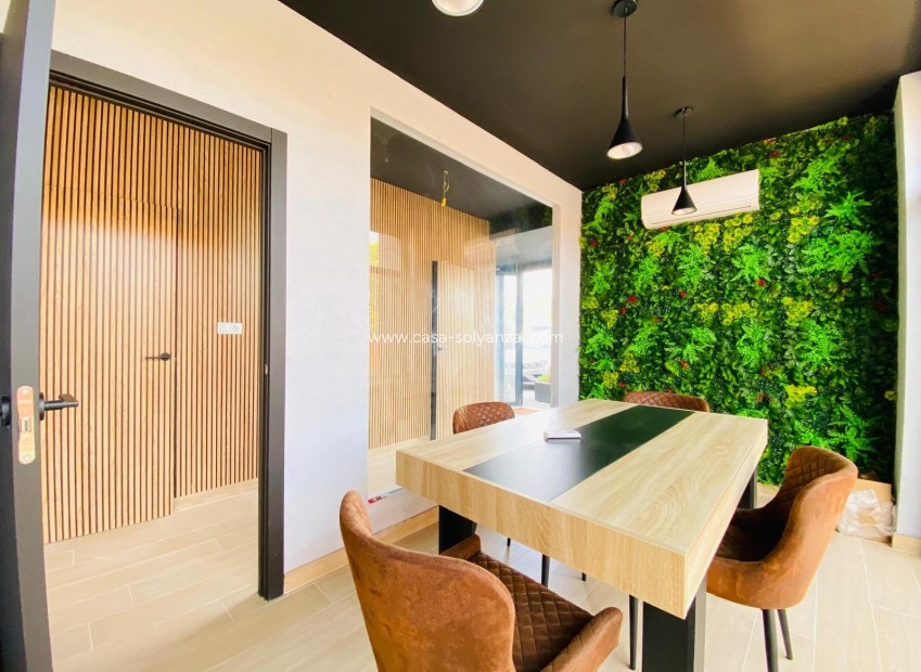 Resale - Commercial - Orihuela Costa - Villamartín