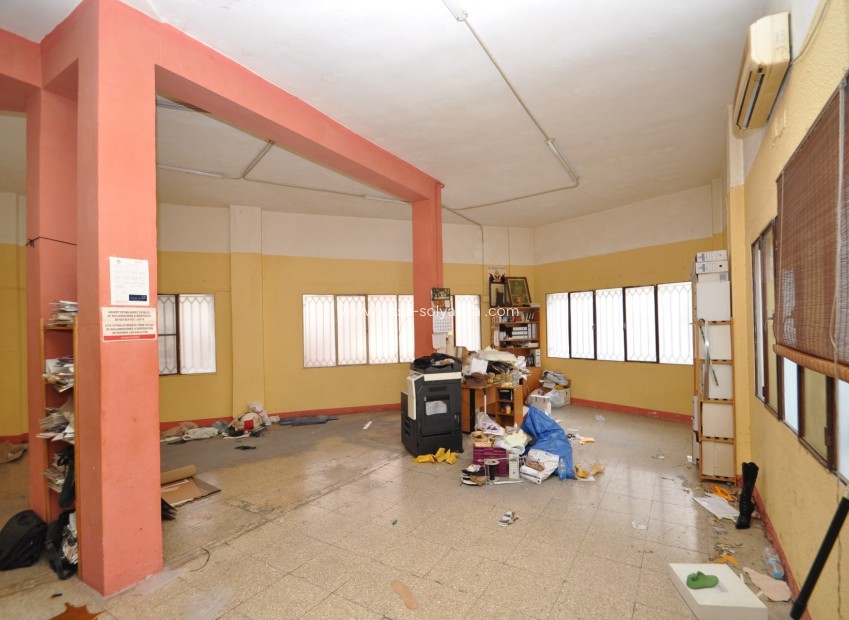 Resale - Commercial - Petrer - Inland