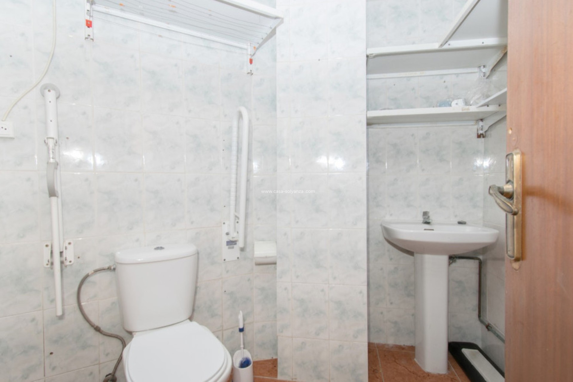 Resale - Commercial Property - Torrevieja - La Mata