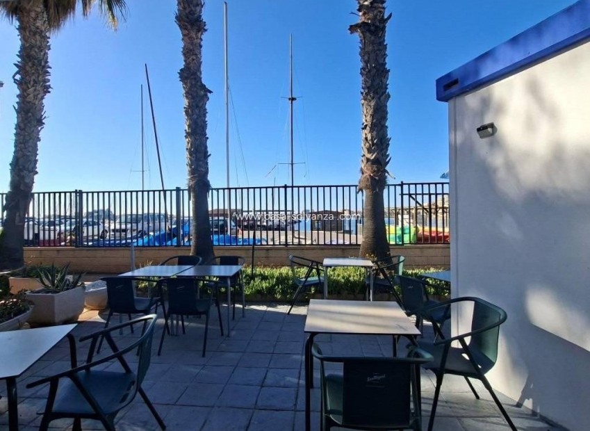 Resale - Commercial Property - Torrevieja - Puerto