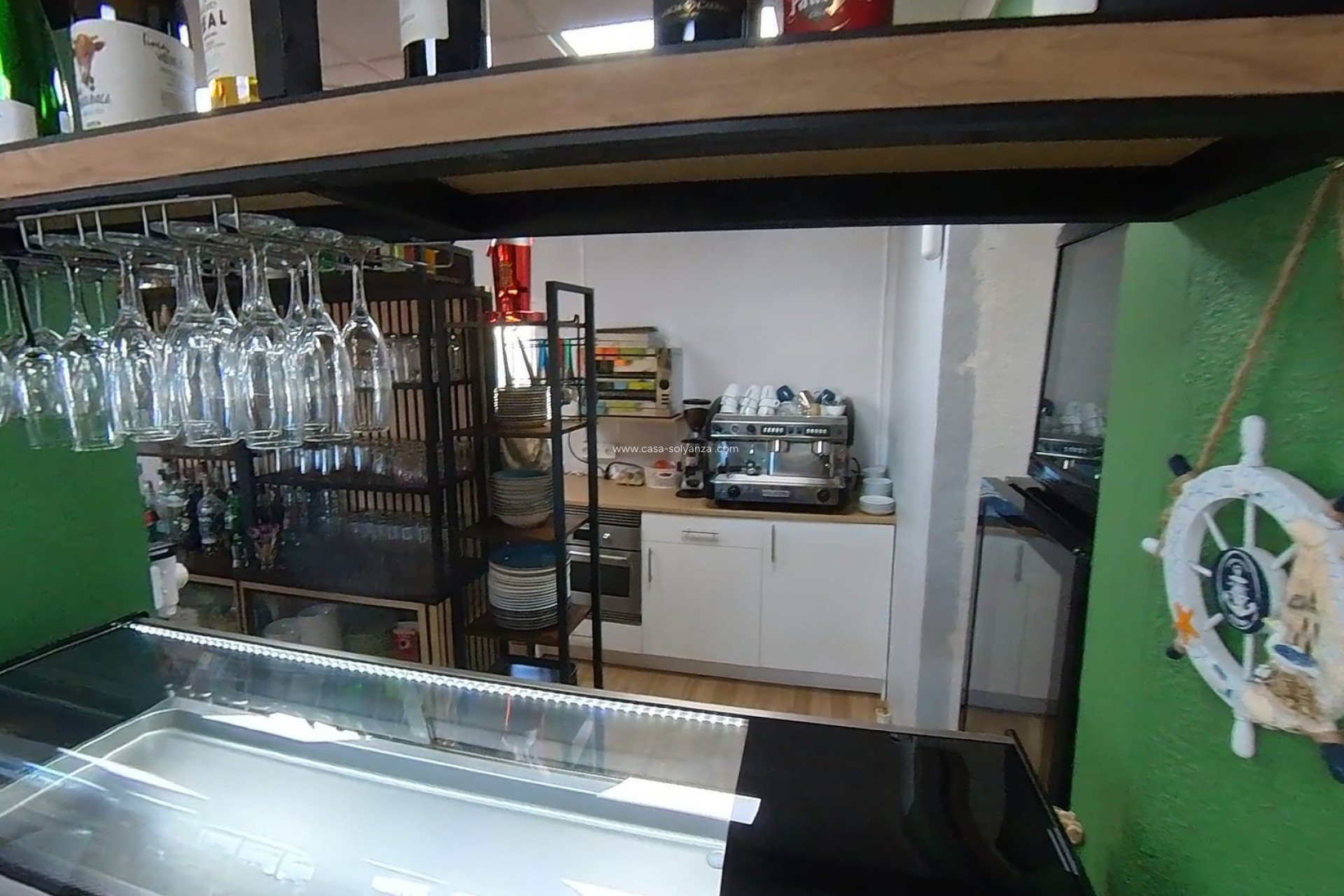 Resale - Commercial Property - Torrevieja - Puerto