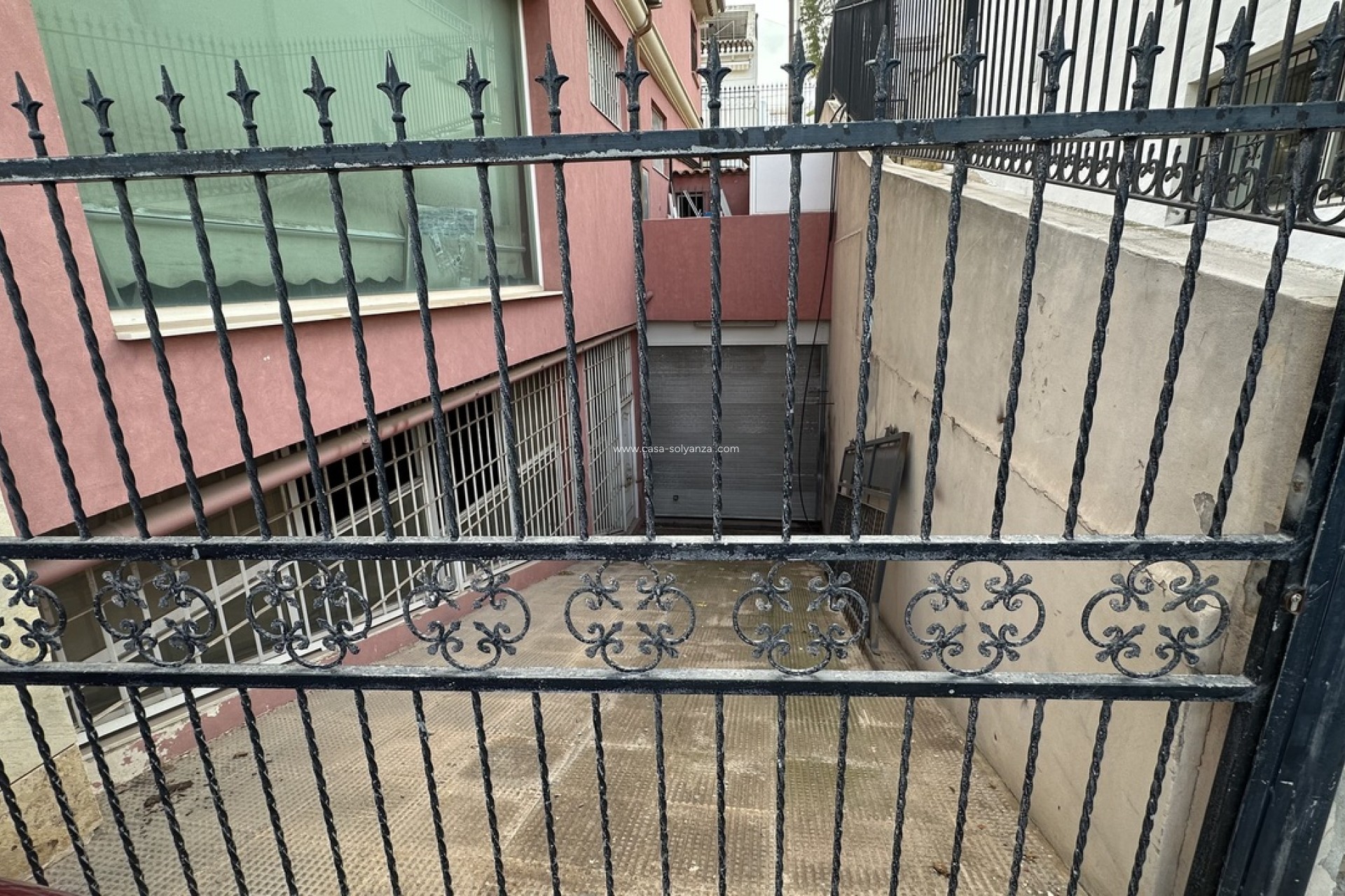 Resale - Commercial - San Miguel de Salinas - Inland