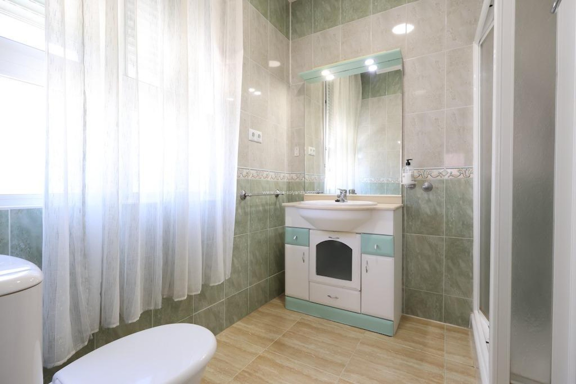 Resale - Commercial - San Miguel de Salinas - Inland