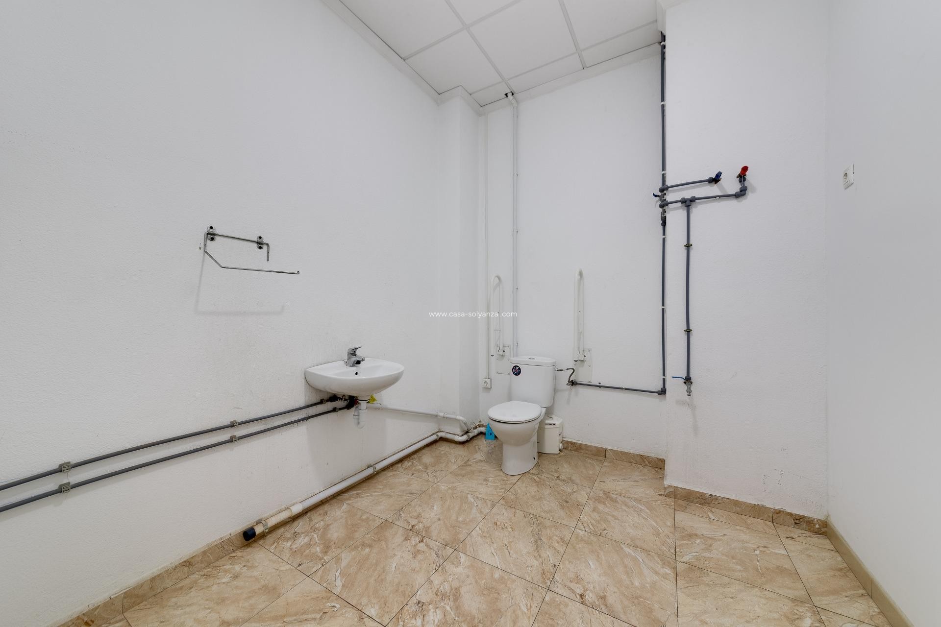 Resale - Commercial - Torrevieja - Acequion