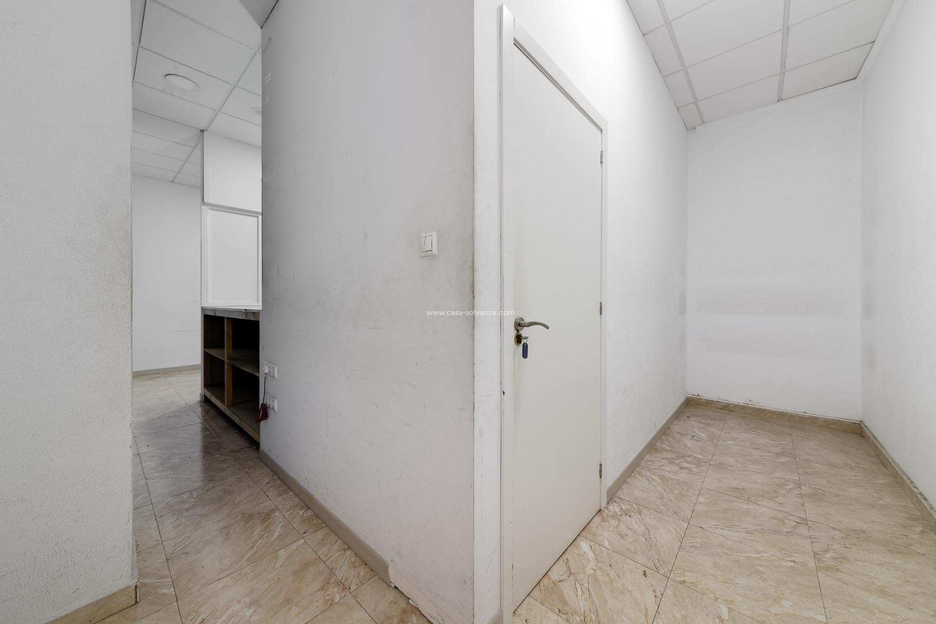 Resale - Commercial - Torrevieja - Acequion