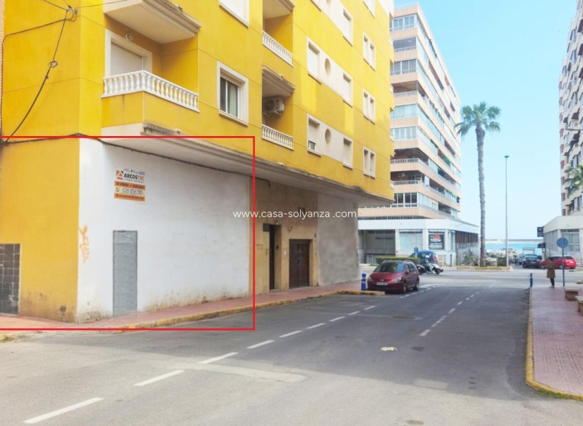 Resale - Commercial - Torrevieja - Acequion