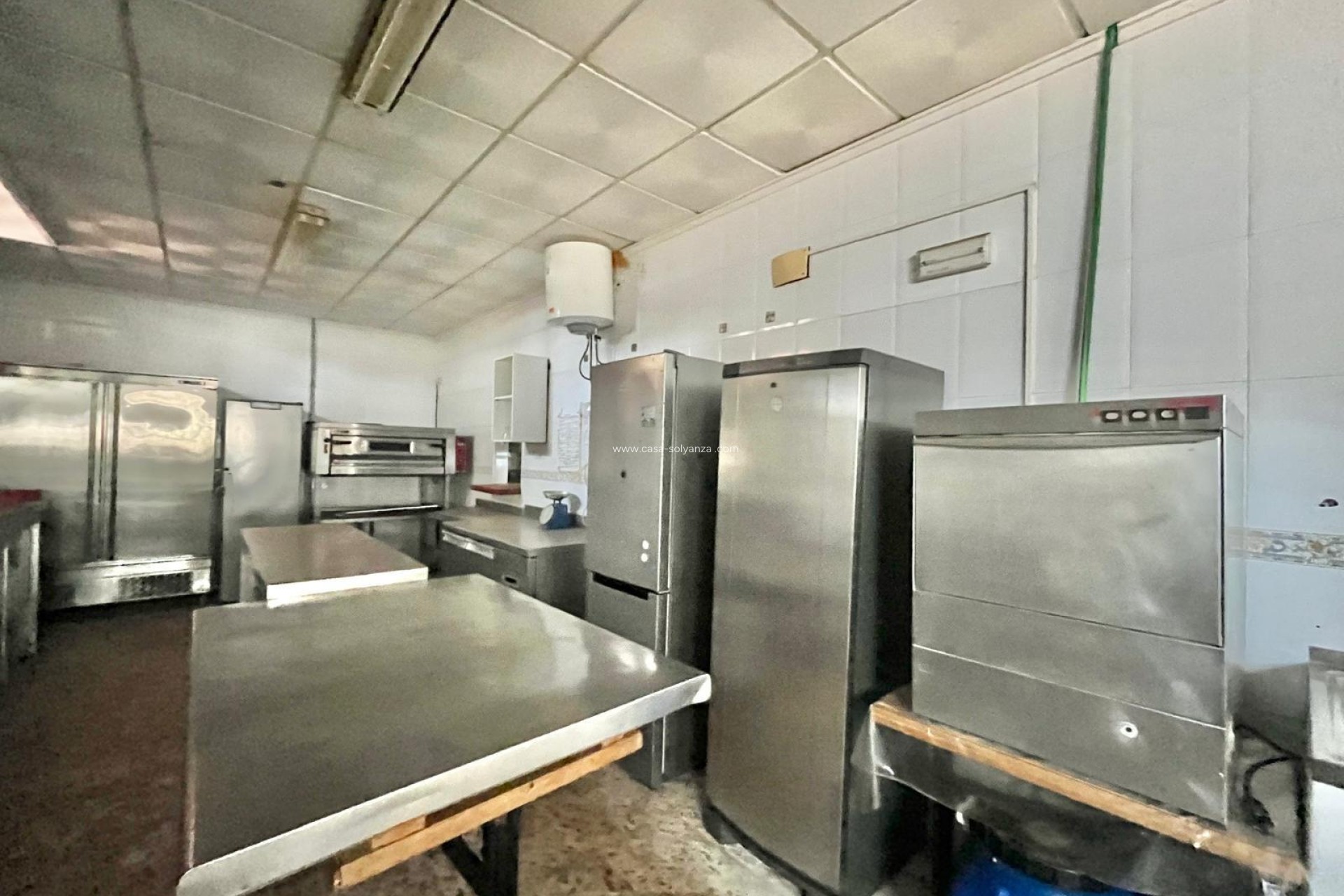 Resale - Commercial - Torrevieja - Cabo cervera