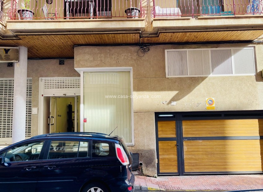 Resale - Commercial - Torrevieja - Center